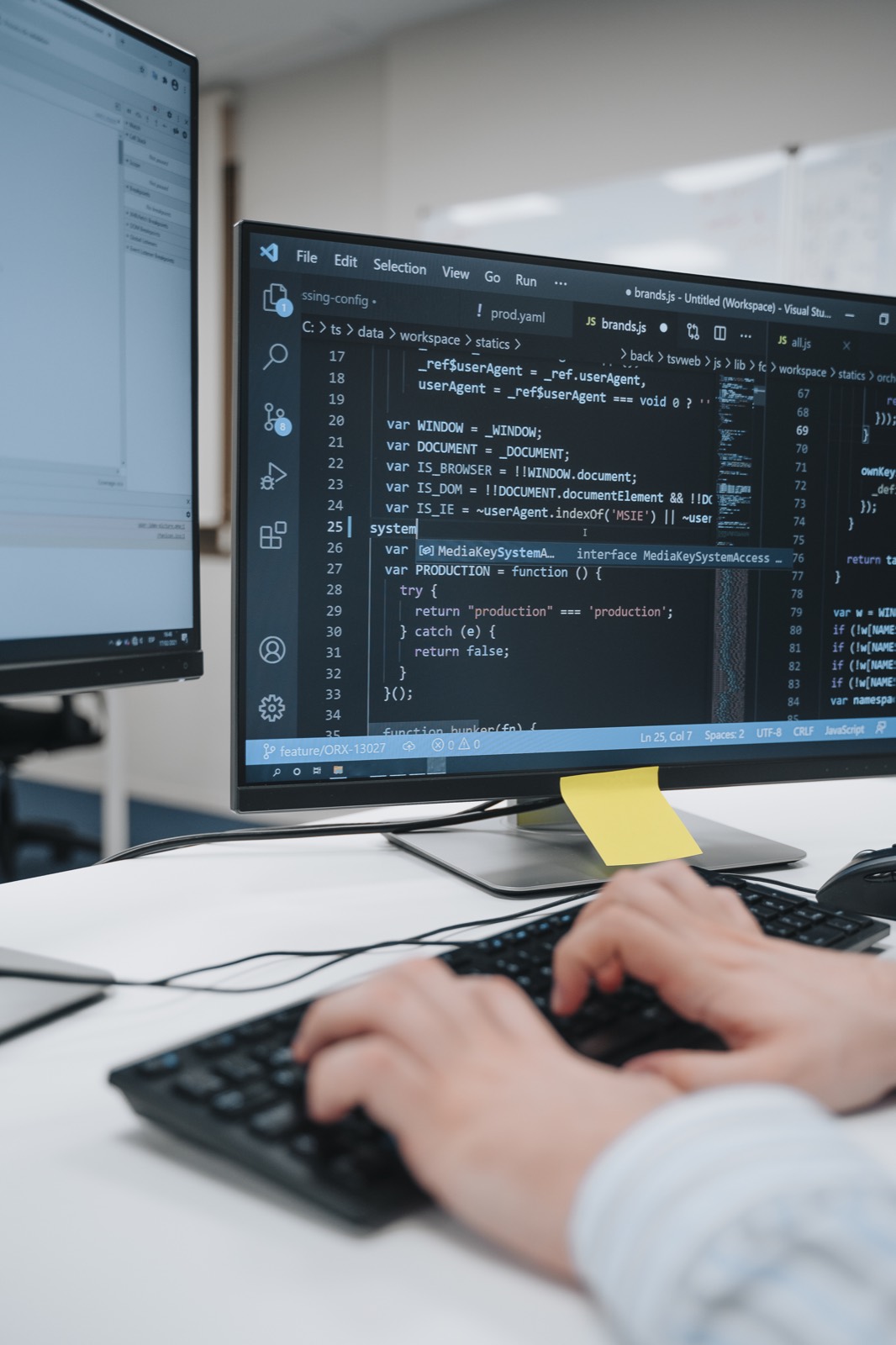 WordPress vs desarrollo a la medida: qué le conviene a tu empresa